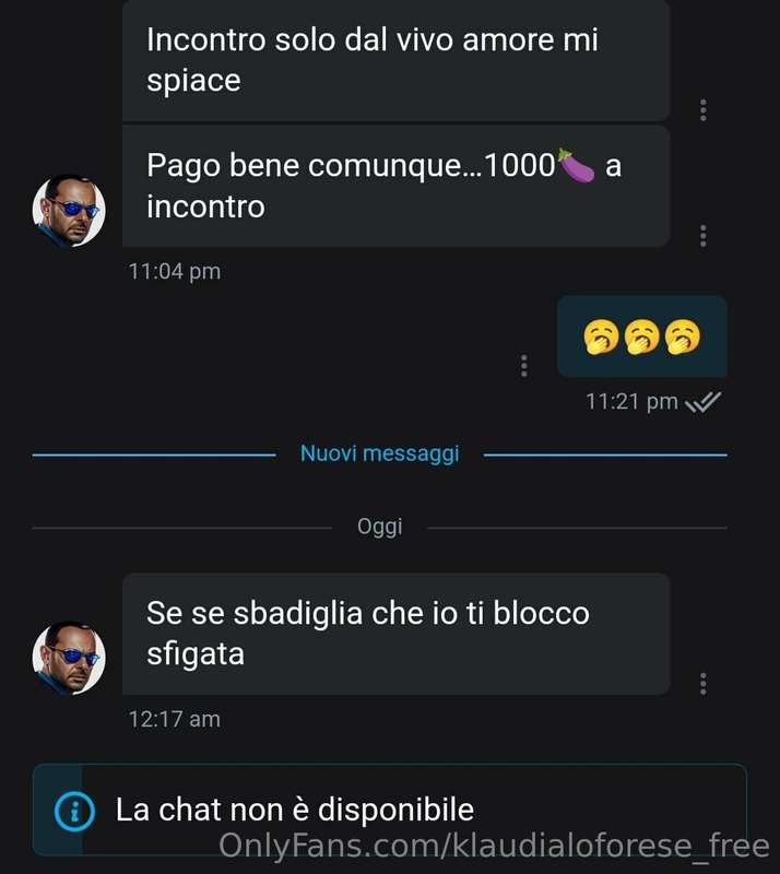 Tipica coniglietta da tastiera che allude al niente e poi ci..