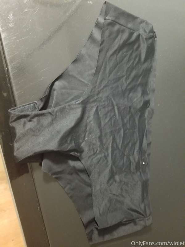 You'll love these silky panties against your face!