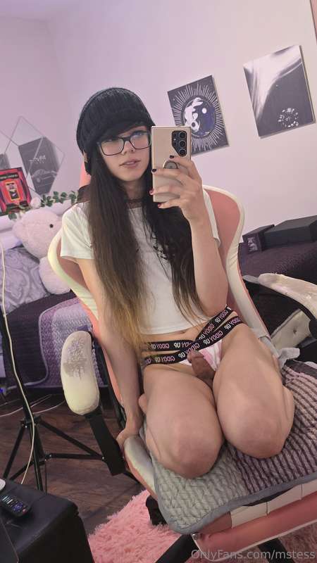More naughty things to post on the Internet for everyone cx .. 16