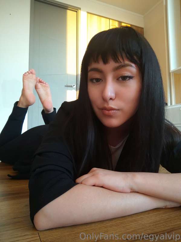 ***DIALY CONTENT***
Would you like some Femd0m video with th.. 3