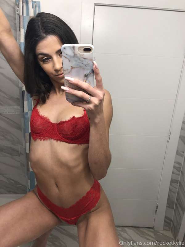 Let me know what you think. ❤️🔥🔥 4