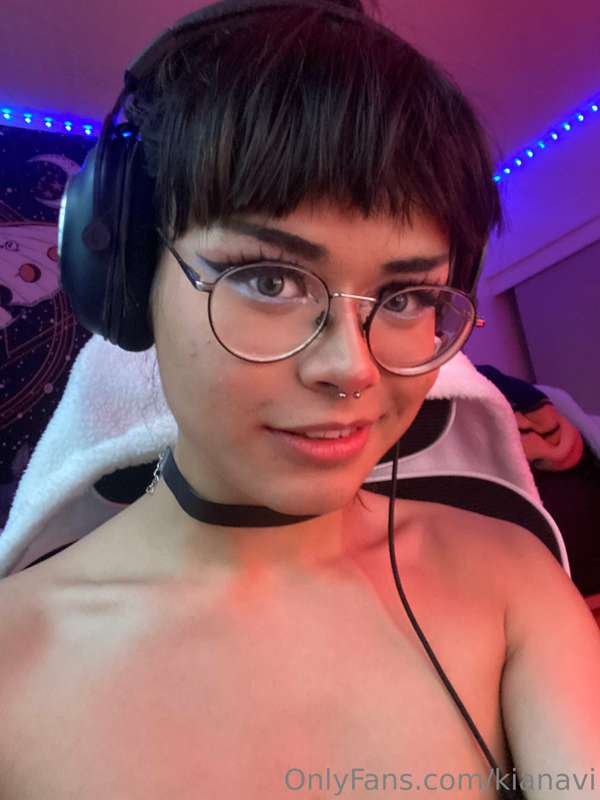 Quick photo drop~! 
Life is getting soooo busy with finals c.. 3