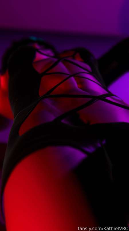 Kathielvrc - Fansly - 22 May, 2024 40