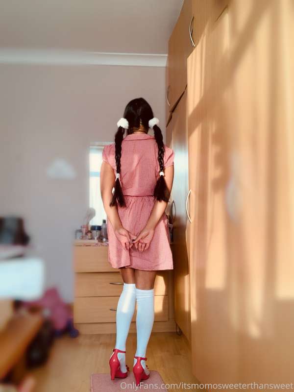 Am I a good school girl or a bad school girl? 1