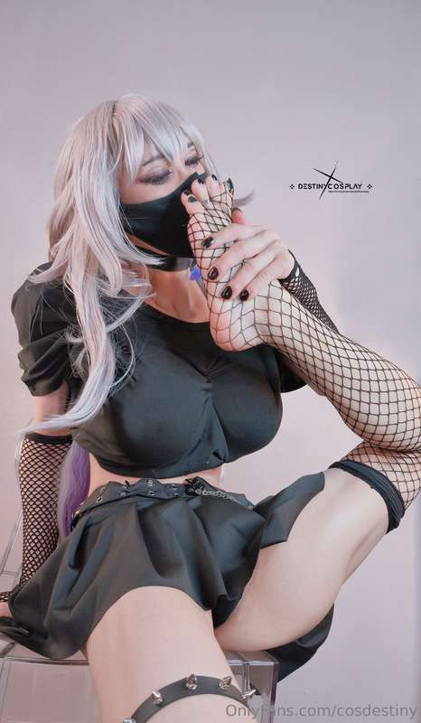 casuaal goth herta 18