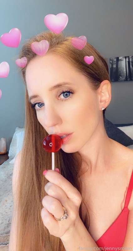 Jennysroom1 - Fansly - 04 Mar, 2025 24