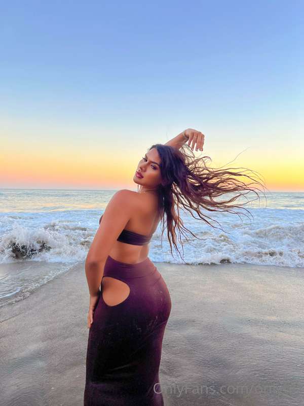 My favorite day of the week😉🍑💦✨