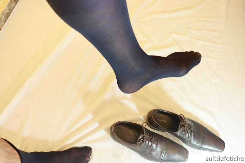 Quem curte barra de calça social e meia? 9