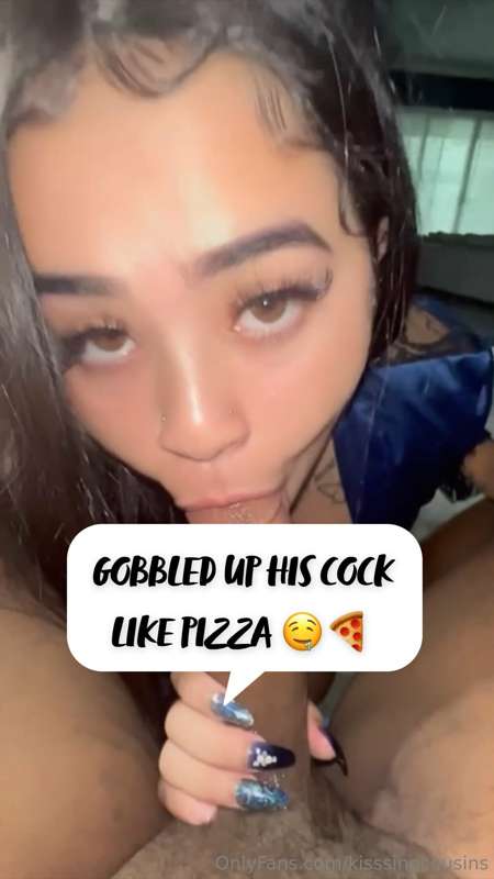 🍕 SUCKED 𝙏𝙃𝙀 𝙋𝙄𝙕𝙕𝘼 𝙂𝙐𝙔 🍕 Today I had my pizza delivered at m.. 1