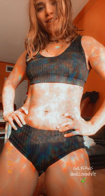 Willowwhite - Onlyfans - 08 Dec, 2020 2