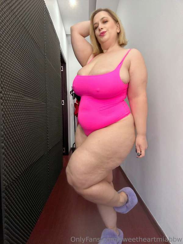 I just cant get enough of this bodysuit i have it in 3 color.. 1