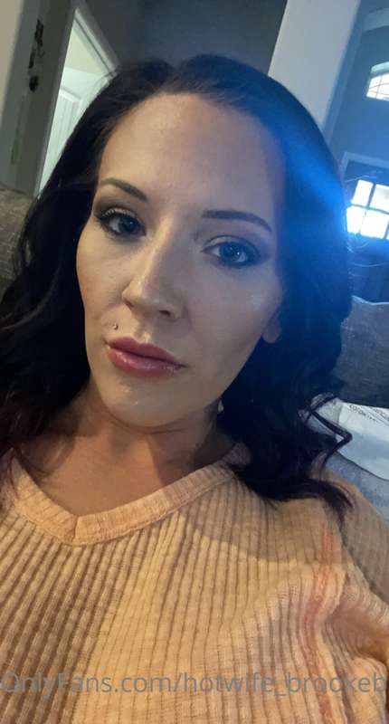 Before and after Botox and lip filler day last week. I absol.. 2