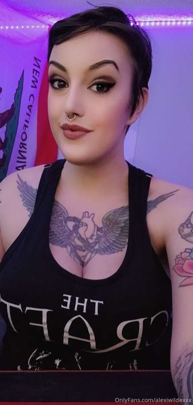 𝘪'𝘮 𝘵𝘩𝘦 𝘯𝘢𝘶𝘨𝘩𝘵𝘪𝘦𝘴𝘵 𝘤𝘶𝘮 𝘴𝘭𝘶𝘵 🥵😻