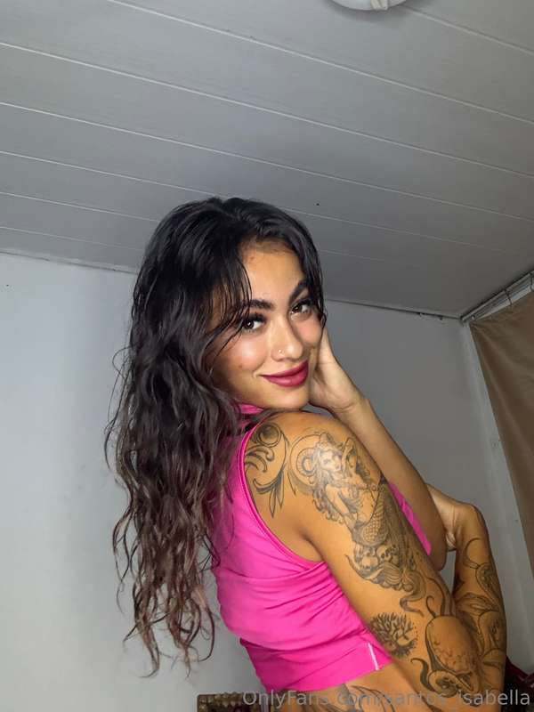Be your own kind of beautiful 🌹