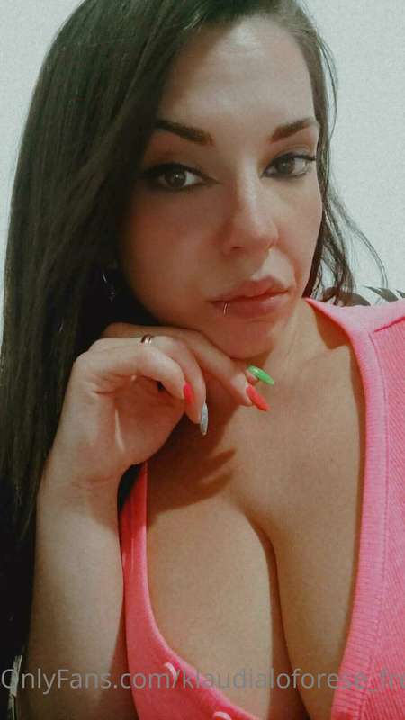 Buongiorno. Io sono operativa 💙🤍 Onlyfans.com/klaudialofores..