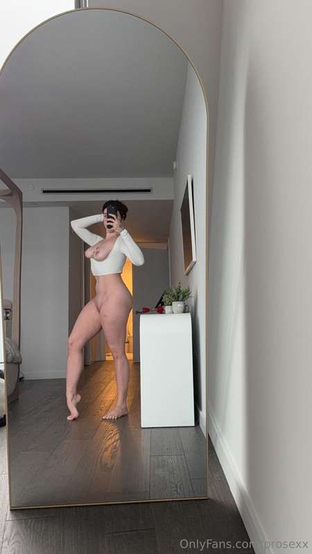 how I walk around while ur at work… versus how I’d greet you.. 1