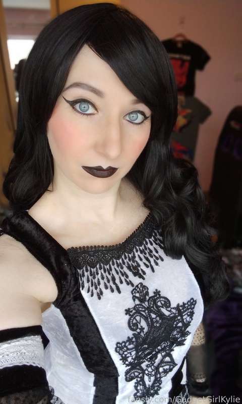 Gadgetgirlkylie - Fansly - 18 Sep, 2023