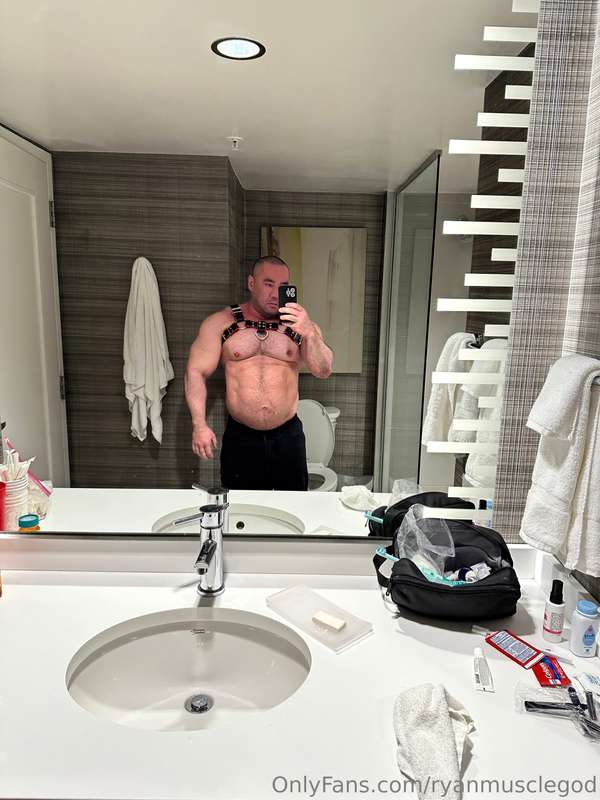 Ryanmusclegod - Onlyfans - 10 Feb, 2025