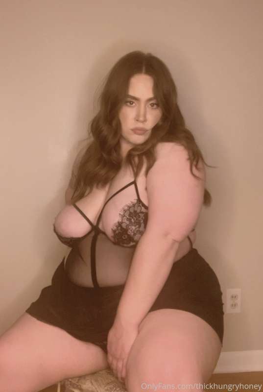 Barely There Chair ~

A classic piggy scenario - I’m sitting.. 16