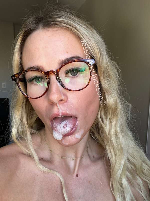 **Happy little cum slut** 😈
I would say the edging was worth.. 2