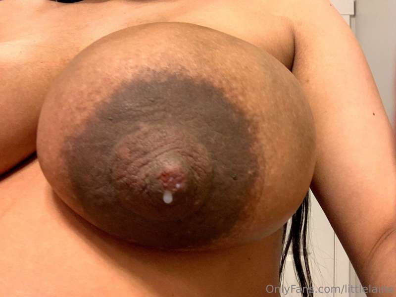 YOU GUYS!!! Look how MASSIVE my tits & nipples were after gi.. 1