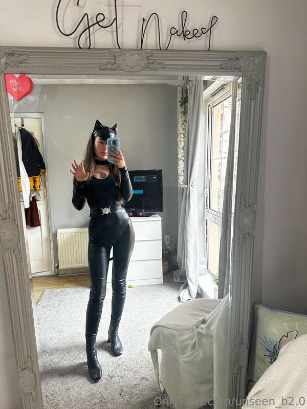 Catwoman Blowjob coming tomorrow! 😍💦💦 1