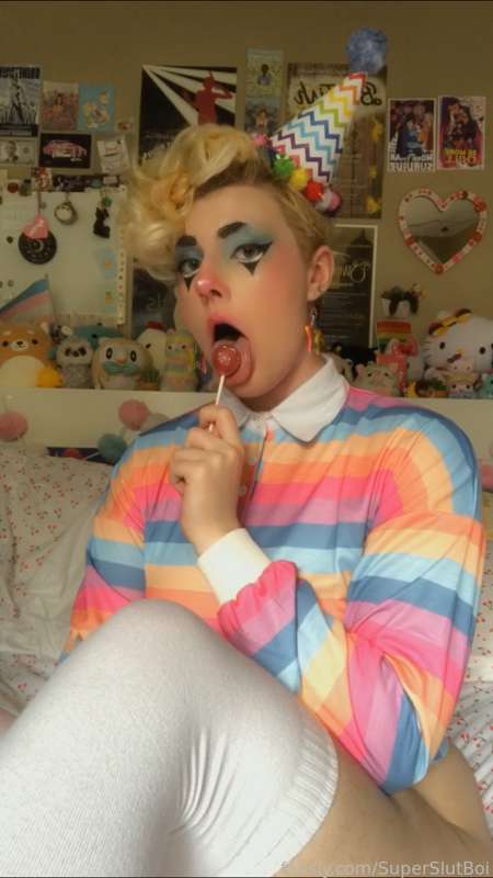 Superslutboi - Fansly - 17 Oct, 2021 9