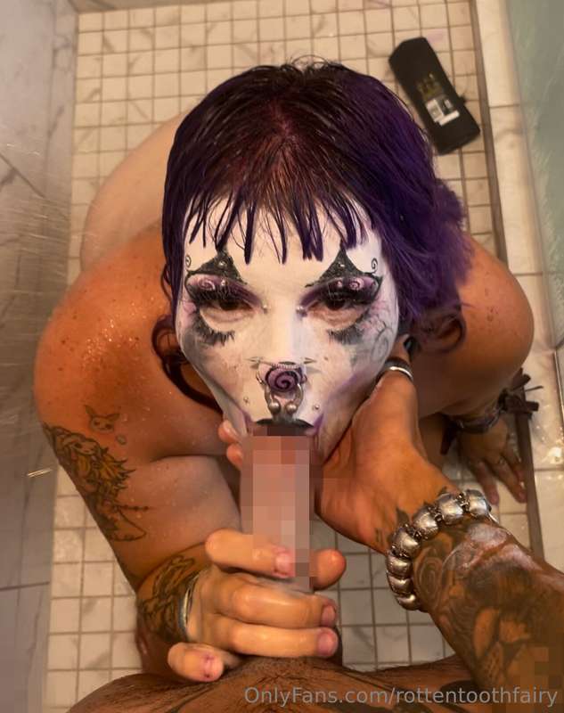 NEW TEASER, watch this clown get WET in my new shower blowjo..