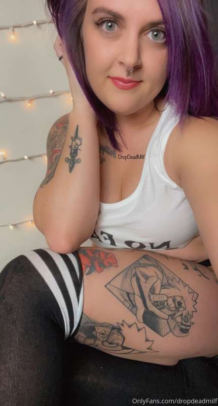 Im so unbelievably horny right now 1