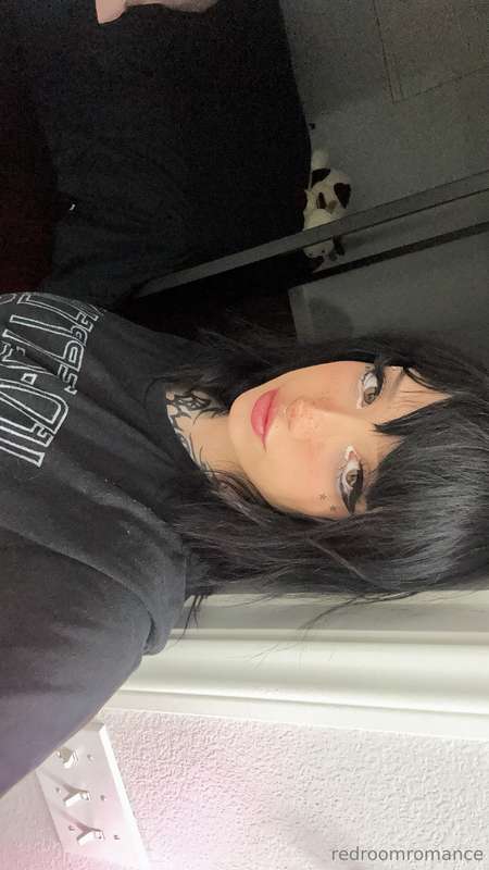 can’t decide, let it grow or go short again? (^///^)