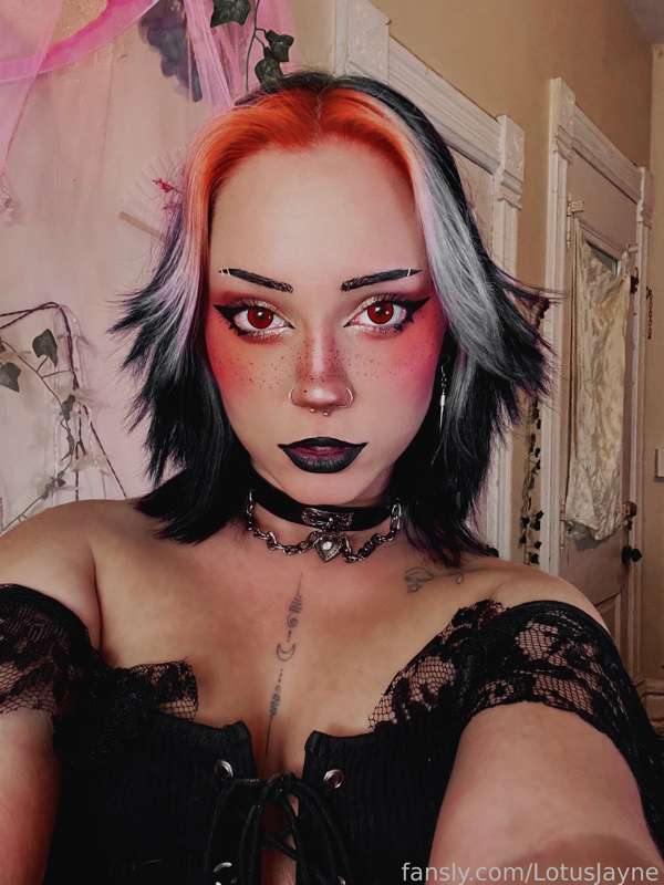 Lotusjayne - Fansly - 07 Nov, 2022