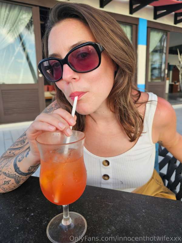Sucking like a pro 🤪