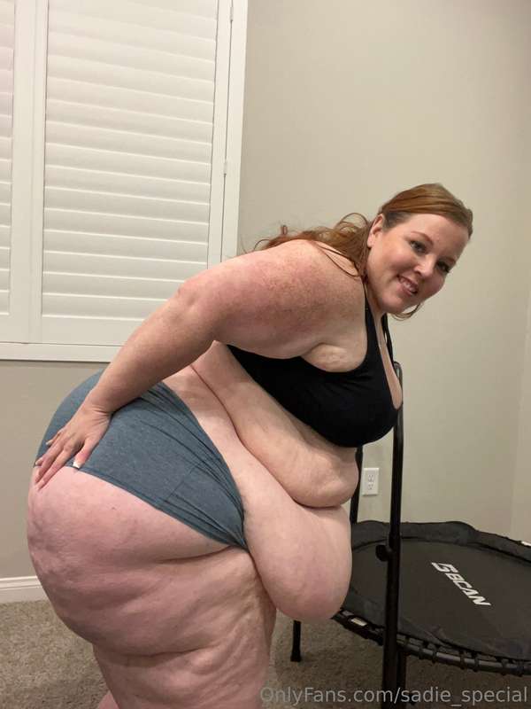 Some cute pics before my extreme belly jiggle on the mini tr.. 9