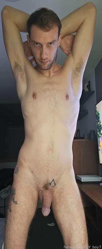 Croatianskinnygamer - Fansly - 11 Dec, 2024 8