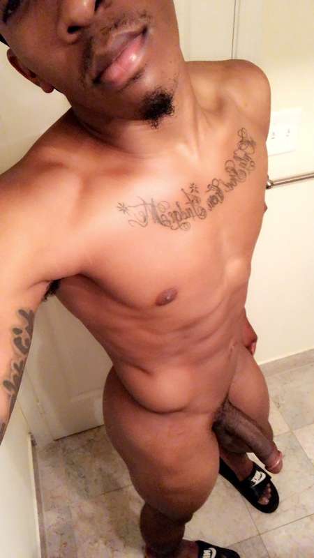 New Phone📱 New Body💪🏾 New Nudes🍆 New Vids📹 6
