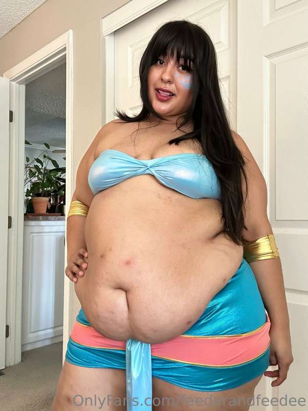 Too fat to save Atlantis, but not too fat to bounce on some .. 3