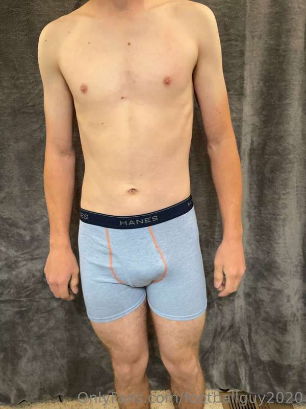 Which side is better? The bulge or the ass? 2