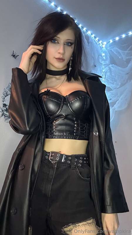 What character do I remind you of?🤭I think you know the answ..