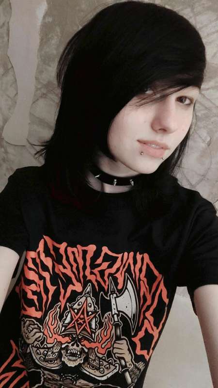 Should I do more emo stuff, or more cosplay? What do you lik..