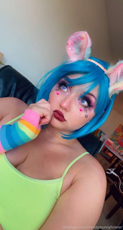 Hiyaaaa ✨ I’m Lazy Bear 🐻 I just love to play with my soft s.. 9