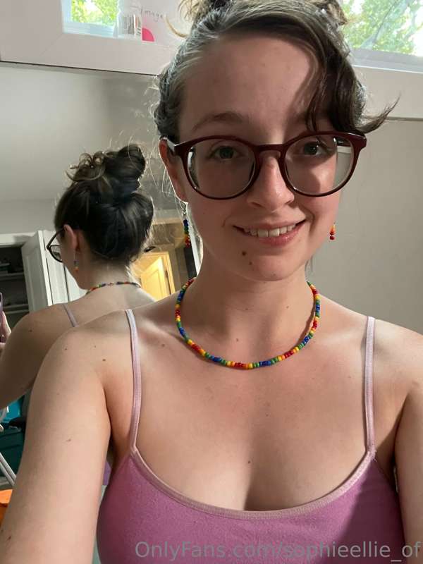 Sophieellie_Of - Onlyfans - 06 Aug, 2023