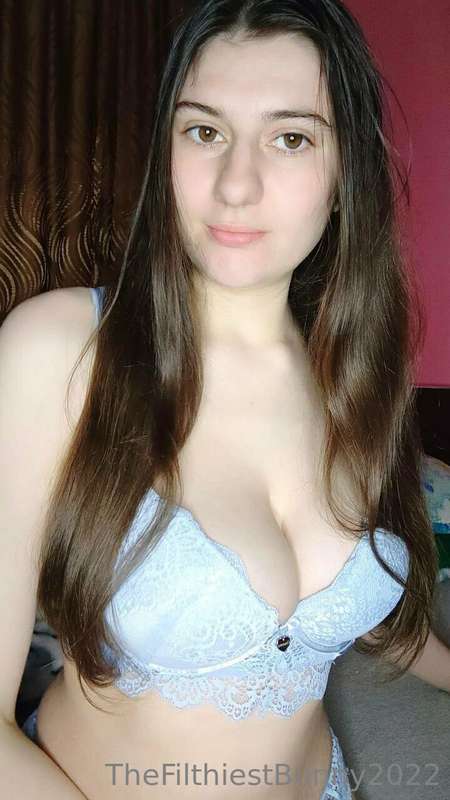 Hi, I'm Alexa❤️ I'm waiting for you on my profile and satisf.. 3