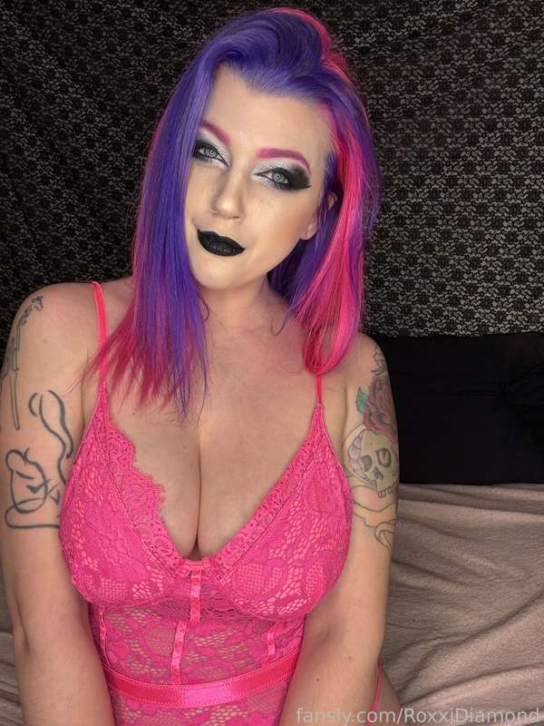 Roxxidiamond - Fansly - 29 Jan, 2025 24