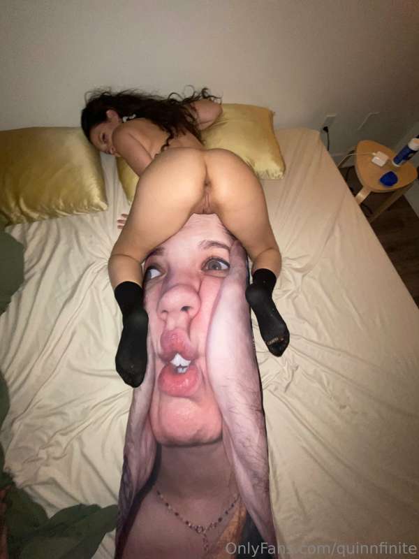 What if I made merch and it was just this body pillowcase wi.. 3
