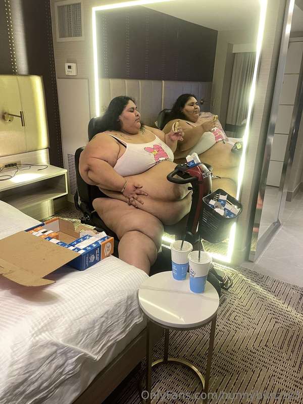 Crave Case picture set hehe 🤭🤤🐷🐖  3