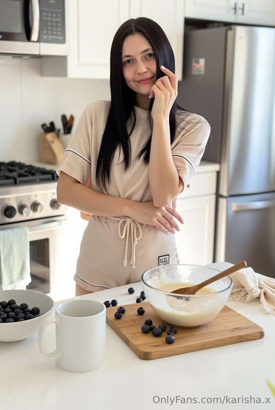 I'm not just a pretty face — I can cook up something delicio..