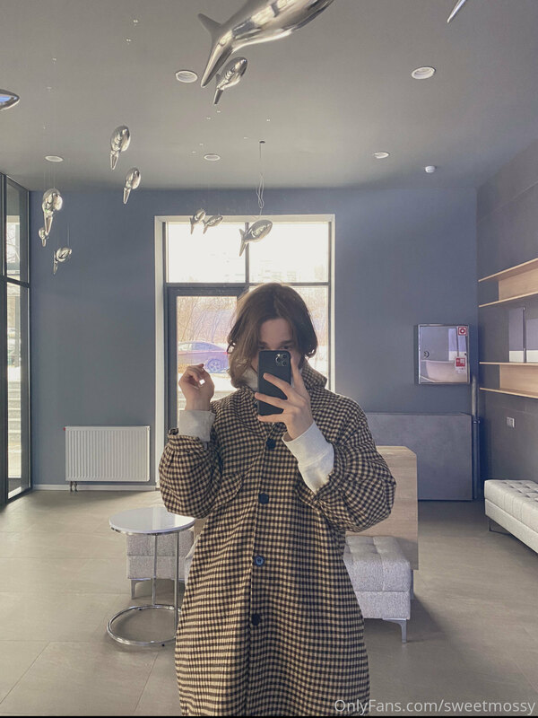 Just a selfie. It's already so cold, I hope you guys are dre.. 2