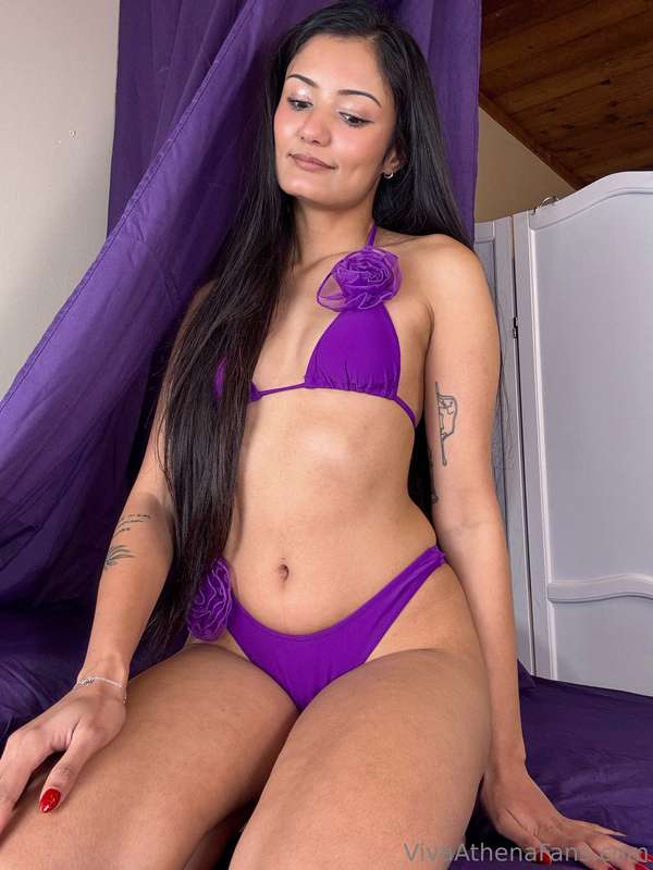 new bikini 💜 what do you think?  4