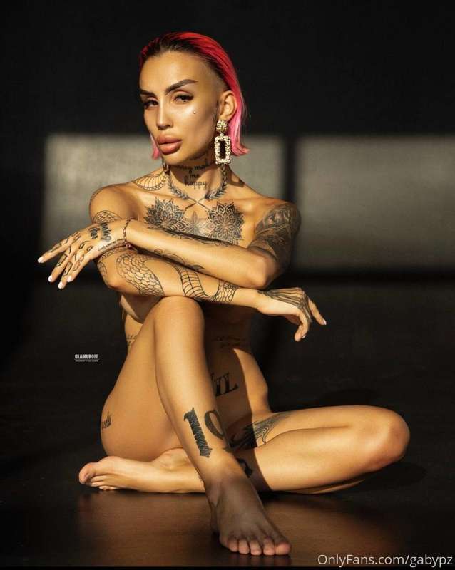 The dirtiest girl from the sin city - @bellabillian🤪 I’m cra..