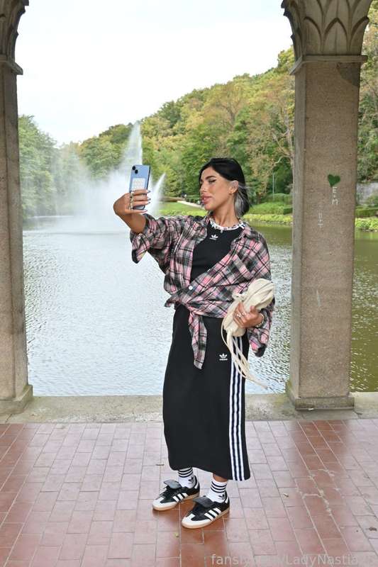 Ladynastia25 - Fansly - 27 Sep, 2024 10